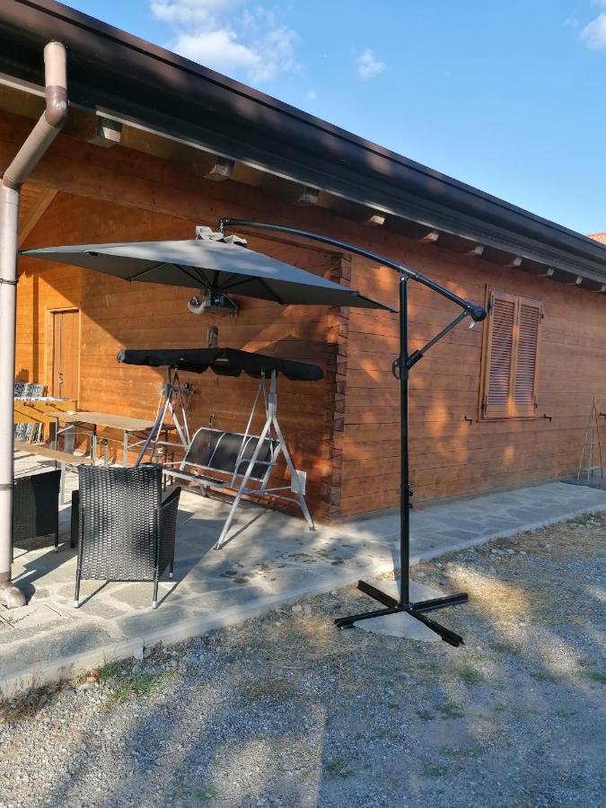 Agriturismo Bio Apipoli Lucino Exterior foto